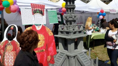 상연회, 한인의 날에 포토존 서비스와 사은품 증정 행사 벌여