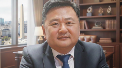 [교민] 우리 대통령은 아직 미숙한 사춘기 같다